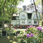 Victoria Apartment *