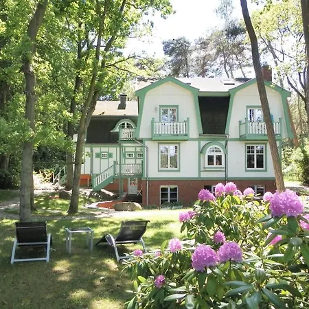 Victoria Apartment *