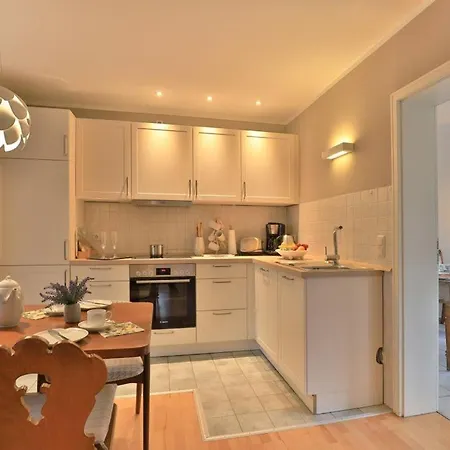 Victoria Apartment